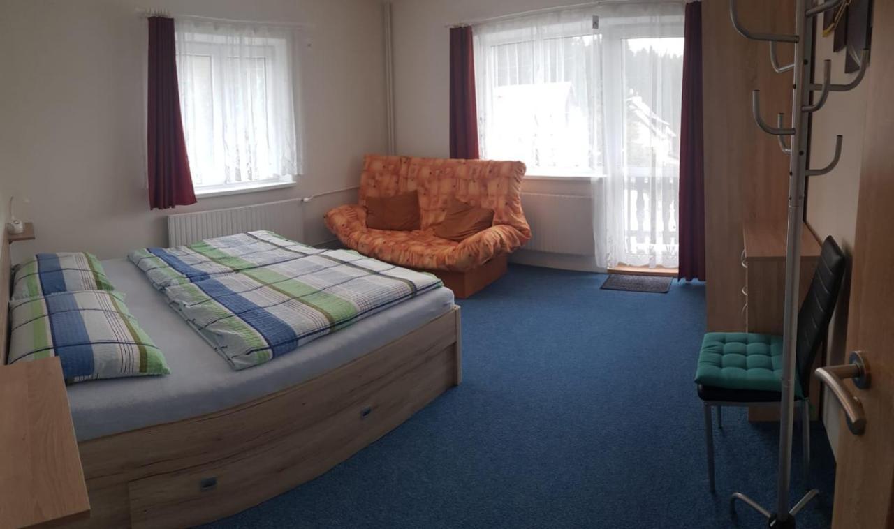 Apartmany Puskarcikova هاراشوف المظهر الخارجي الصورة
